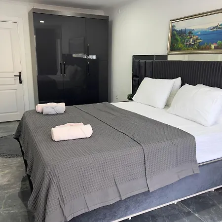 Flats * Kemer